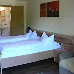 Haus Evelyn / Haus Heidemarie Fogadó Bad Füssing