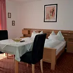 Fogadó Haus Evelyn / Haus Heidemarie Bad Füssing