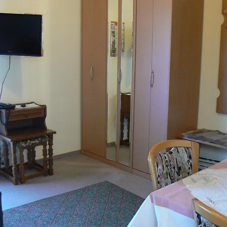 Haus Evelyn / Haus Heidemarie Мініготель *