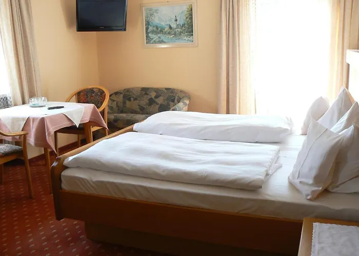 Haus Evelyn / Haus Heidemarie Мініготель Бад-Фюссінг