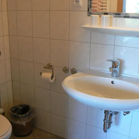 Inn Haus Evelyn / Haus Heidemarie *